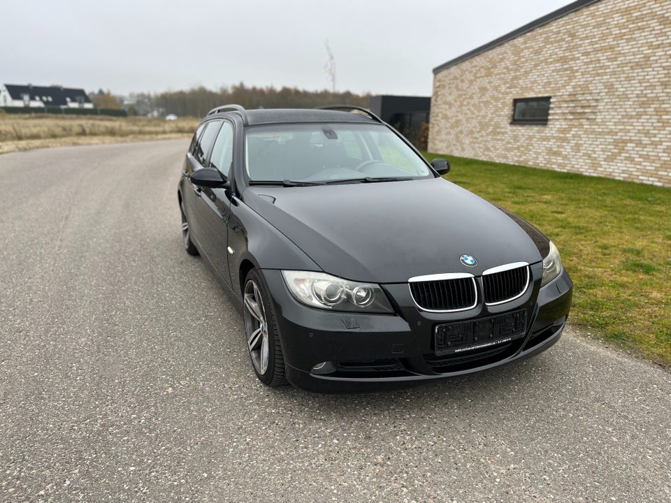 BMW 320d 2,0 Touring aut. 5d