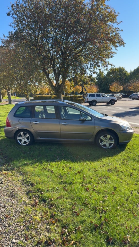 Peugeot 307 2,0 SW 5d