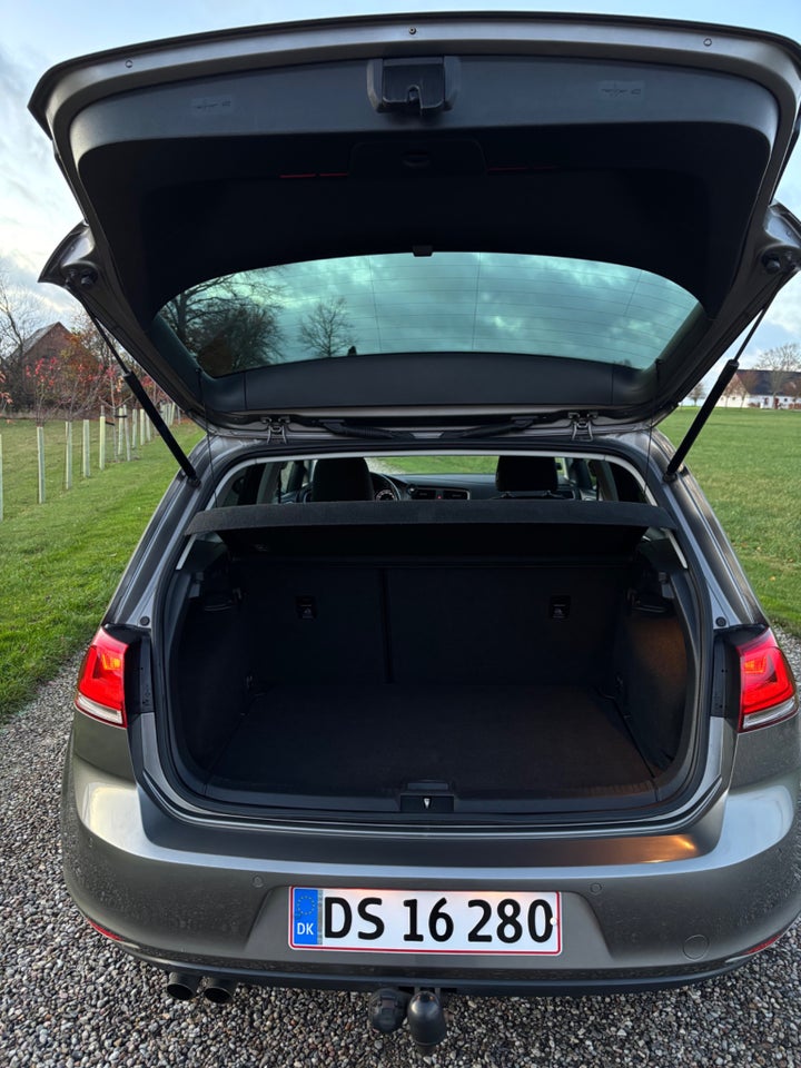 VW Golf VII 1,4 TSi 122 Edition 40 BMT 5d