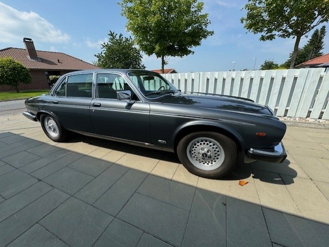 Jaguar XJ12 5,3 aut. 4d