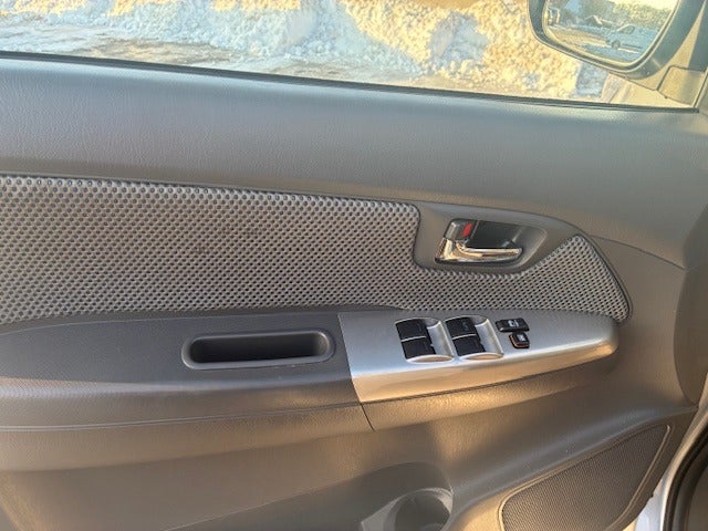 Toyota HiLux 3,0 D-4D Db.Kab aut. 4x4 T4 4d