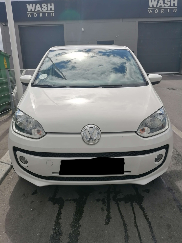 VW Up! 1,0 60 White Up! 5d