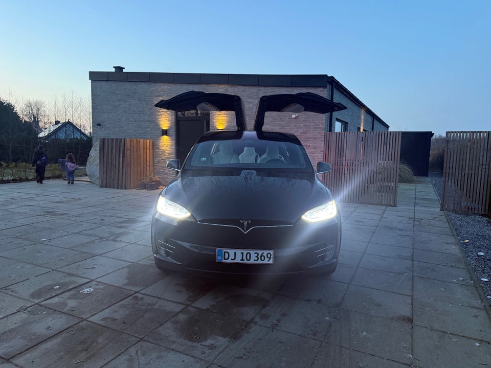 Tesla Model X 100D 7prs 5d