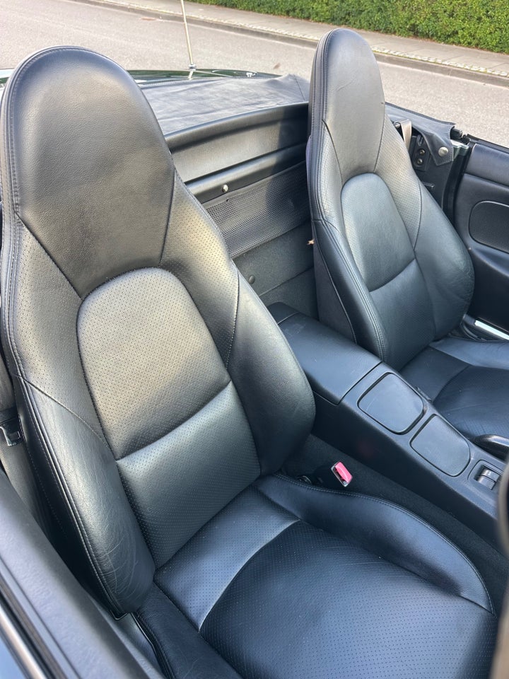Mazda MX-5 1,8  2d
