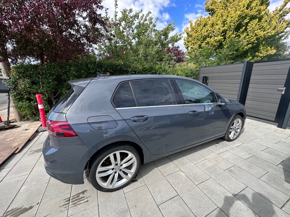 VW Golf VIII 1,4 eHybrid DSG 5d