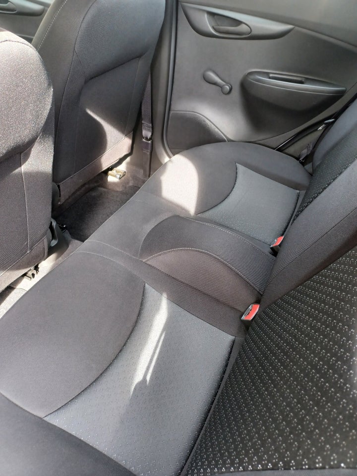 Opel Karl 1,0 Enjoy 5d