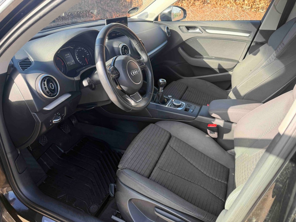 Audi A3 2,0 TDi 150 Ambition Sportback 5d