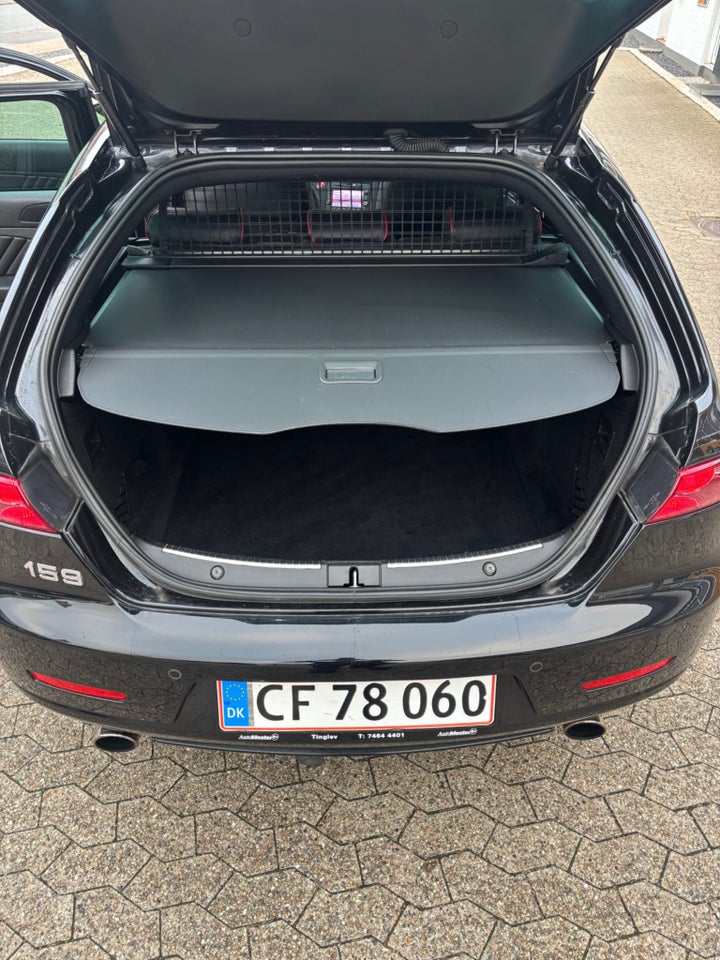 Alfa Romeo 159 1,75 TBi Distinctive Sportwagon 5d