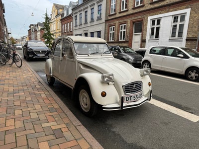 Citroën 2CV 0,6  4d