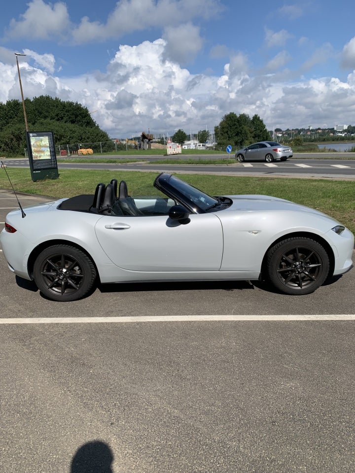 Mazda MX-5 1,5 SkyActiv-G 131 Roadster 2d