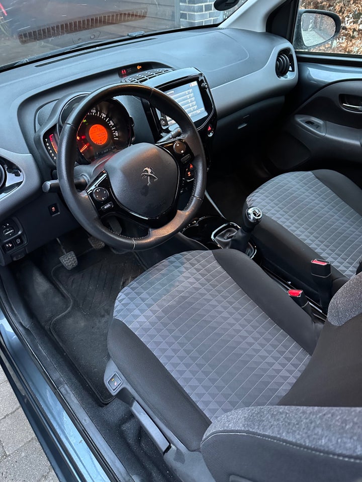 Peugeot 108 1,0 e-VTi 72 Strike 5d