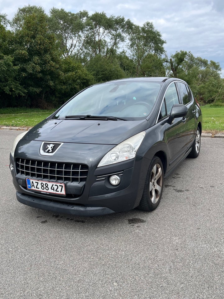 Peugeot 3008 1,6 HDi 112 Premium+ 5d