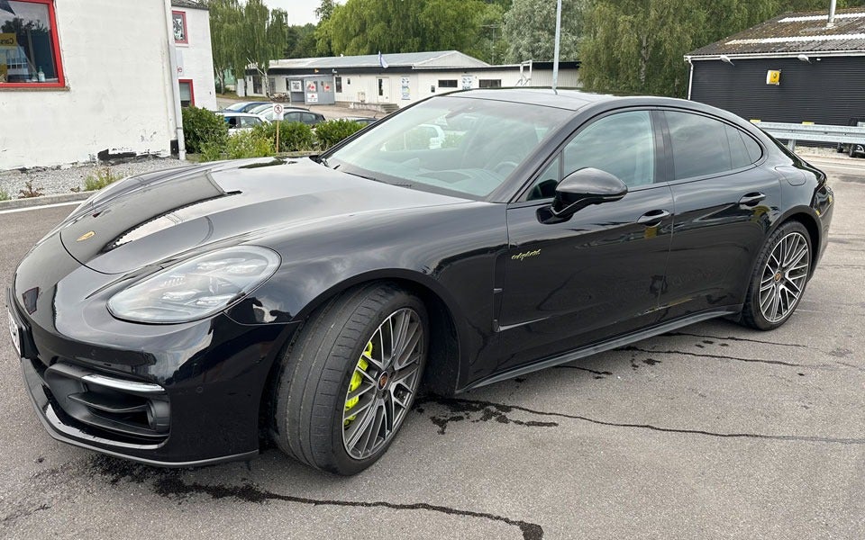 Porsche Panamera 4 2,9 E-Hybrid PDK 5d