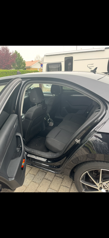 Skoda Superb 1,8 TSi 180 Style DSG 5d