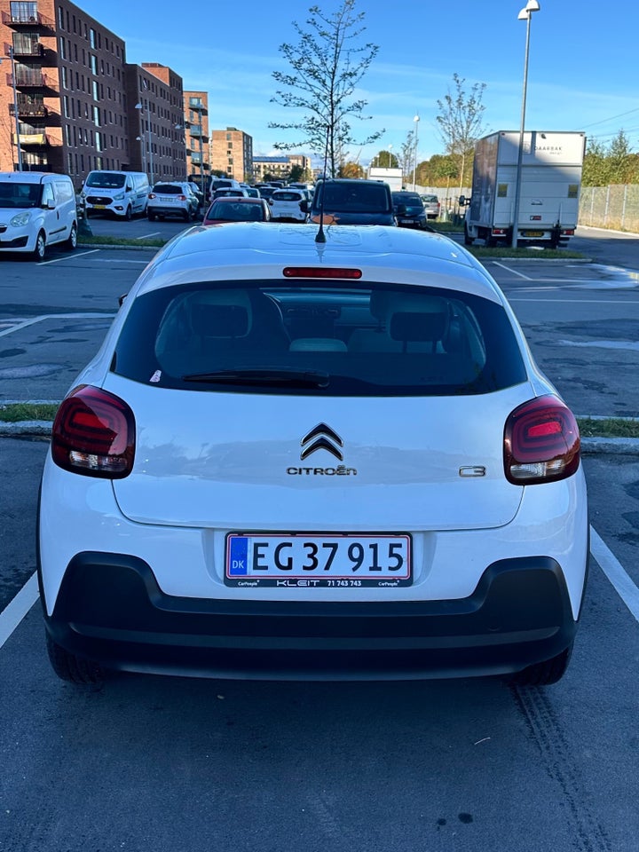 Citroën C3 1,2 PureTech 110 Shine 5d