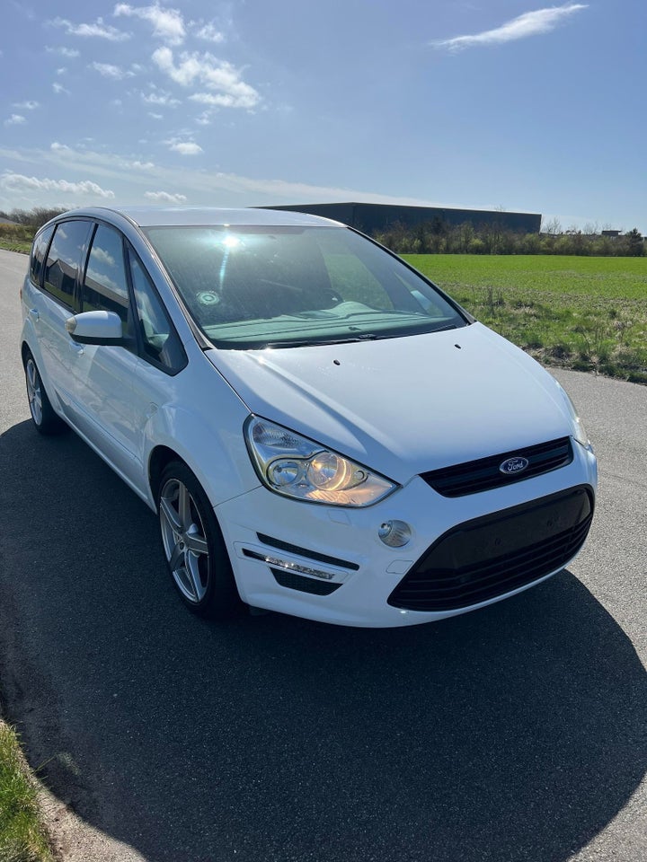 Ford S-MAX 2,0 TDCi 163 Collection 7prs 5d