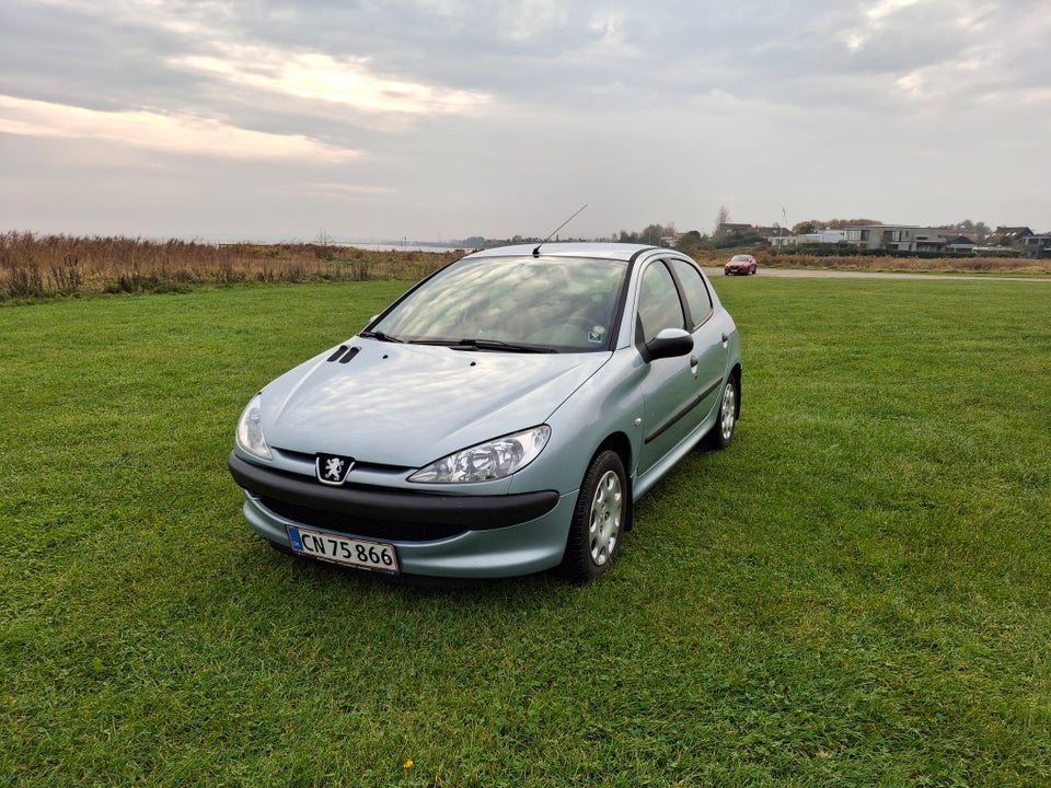 Peugeot 206 1,4 Edition 5d