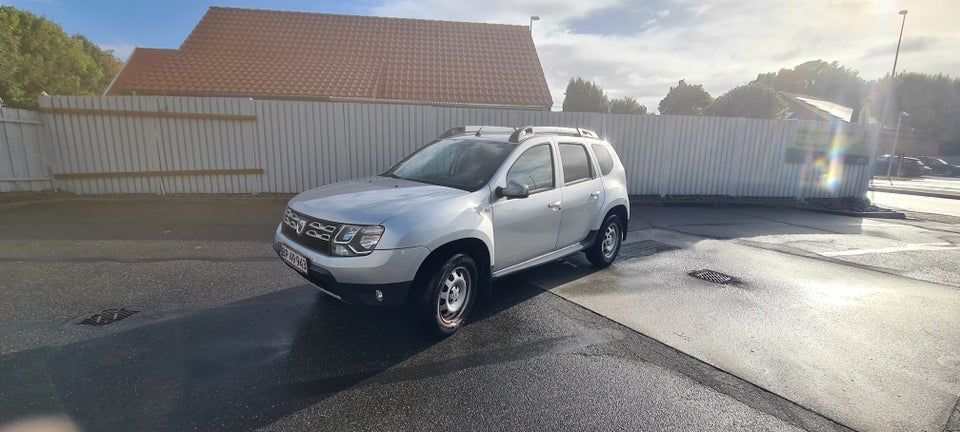 Dacia Duster 1,2 TCe 125 Laureate 5d