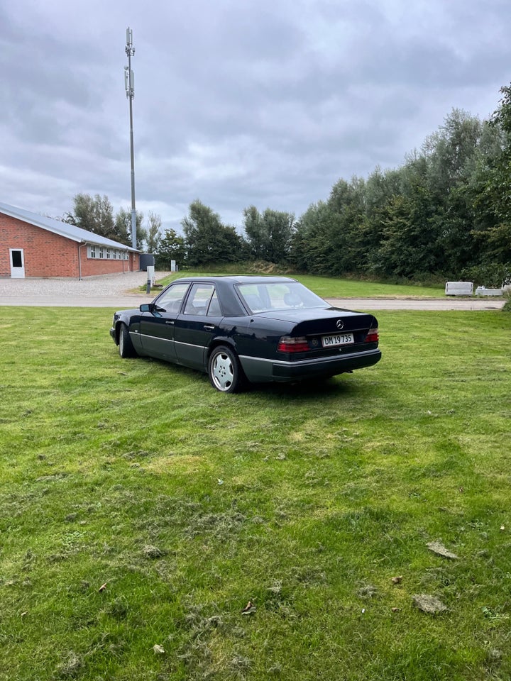 Mercedes 300 E 3,0 aut. 4d