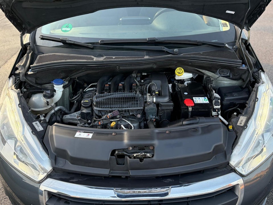 Peugeot 208 1,2 VTi 82 Active 5d