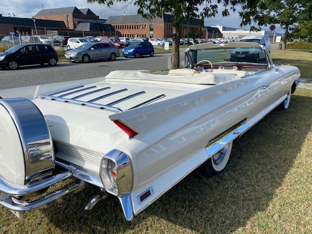 Cadillac DeVille 6,4 Convertible 2d