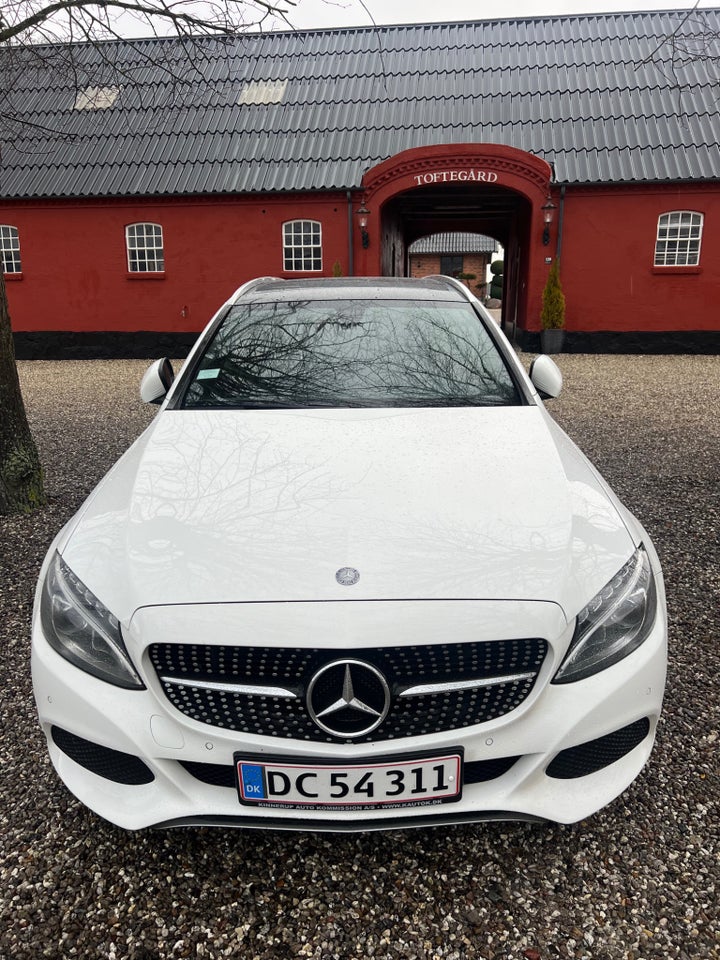 Mercedes C220 2,2 CDi AMG Line stc. aut. 5d