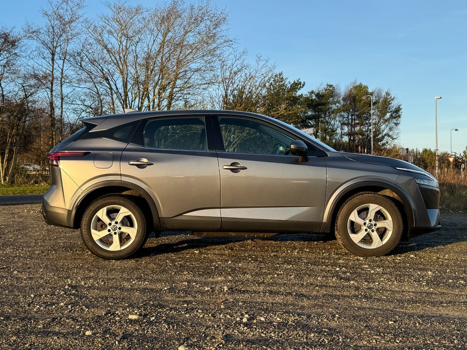 Nissan Qashqai 1,3 mHEV N-Connecta X-tr. 5d