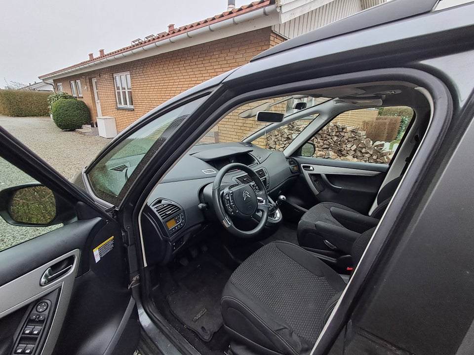 Citroën Grand C4 Picasso 1,6 HDi 110 Seduction 7prs 5d