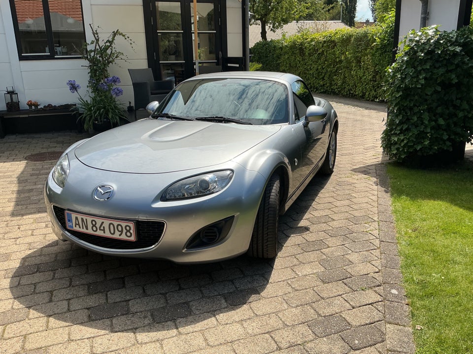 Mazda MX-5 1,8 Roadster 2d