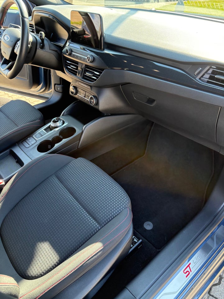 Ford Focus 1,5 EcoBoost ST-Line aut. 5d