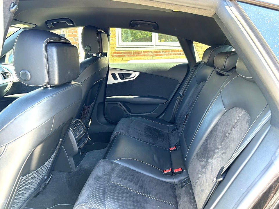 Audi A7 3,0 TDi 218 Sportback S-tr. 5d