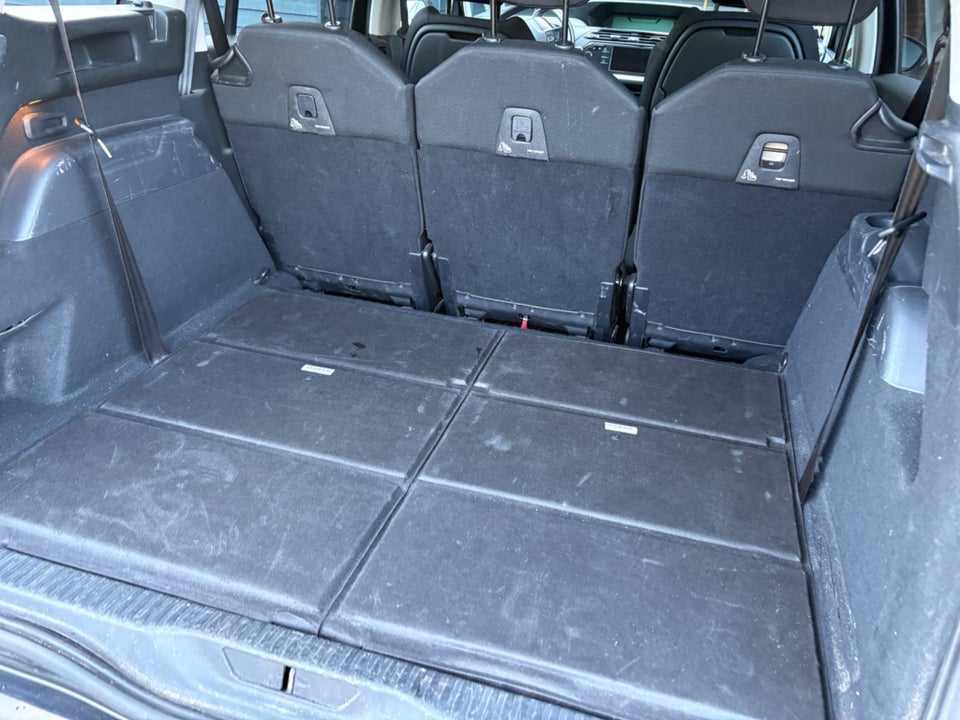 Citroën Grand C4 Picasso 1,2 PureTech 130 Iconic 7prs 5d