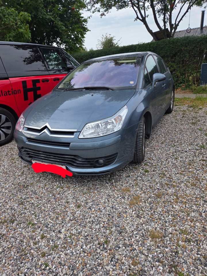 Citroën C4 2,0 16V 143 VTR+ aut. 5d