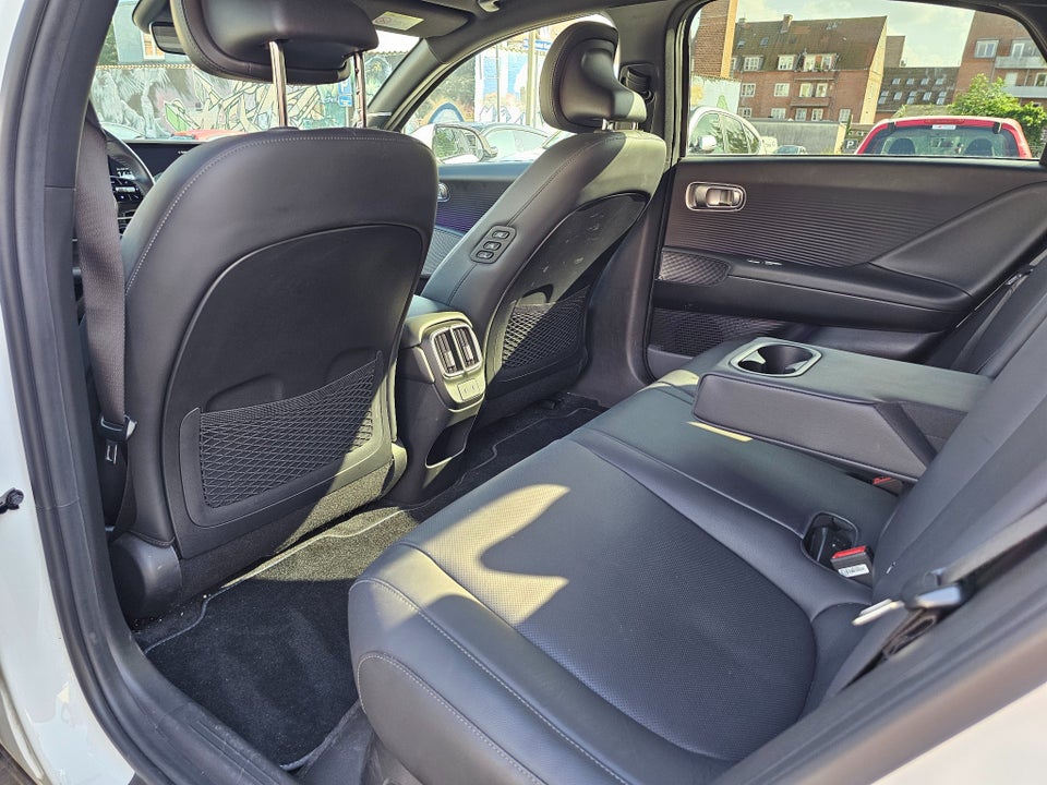 Hyundai Ioniq 6 77 Ultimate 4d