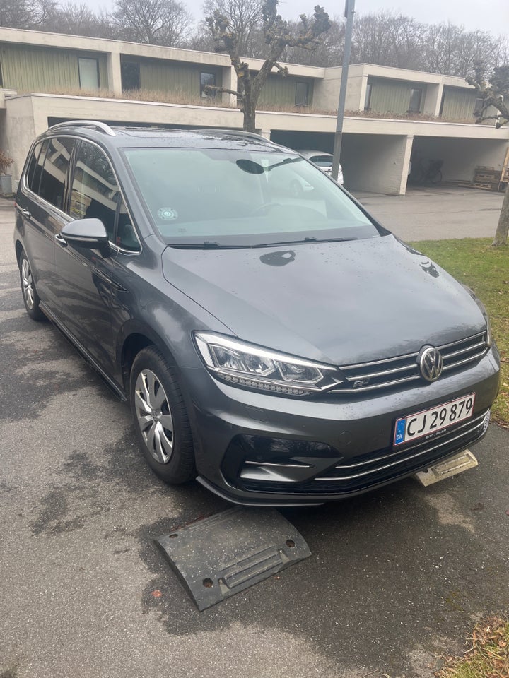 VW Touran 1,6 TDi 115 Comfortline R-line DSG 7prs 5d
