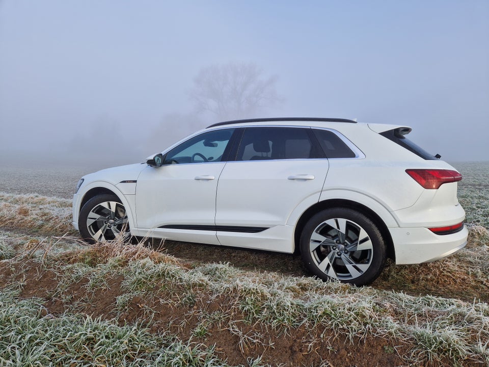 Audi e-tron 55 Advanced quattro 5d