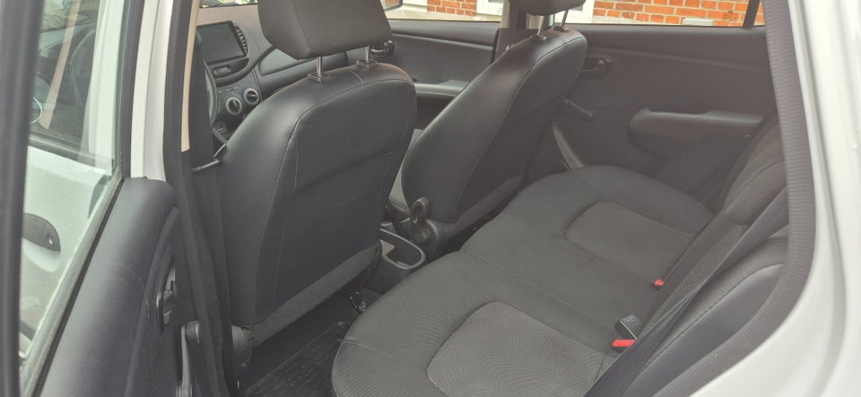 Hyundai i10 1,1 Classic 5d