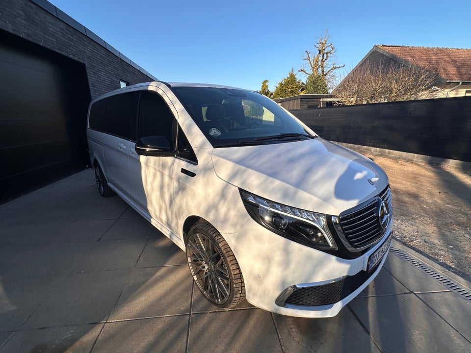 Mercedes EQV300 Avantgarde XL