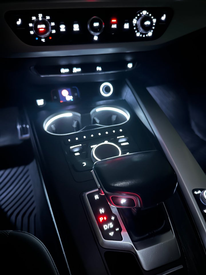 Audi A4 2,0 TDi 150 Avant S-tr. 5d