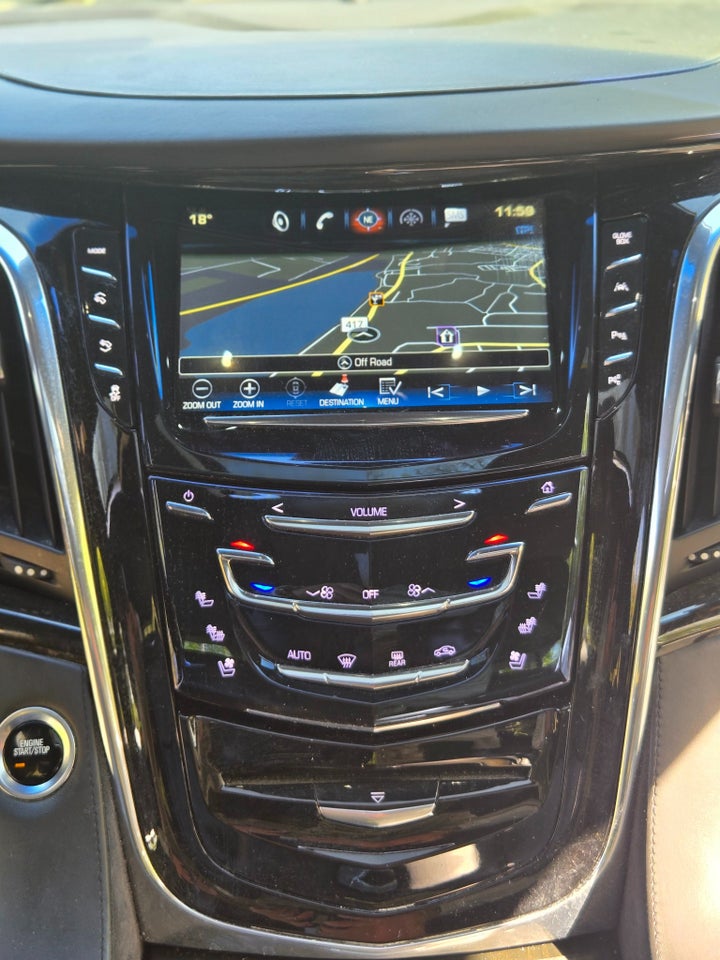 Cadillac Escalade 6,2 V8 ESV Platinum aut. 7prs 5d