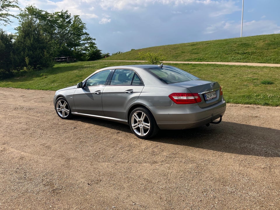 Mercedes E200 2,2 CDi Elegance aut. BE 4d