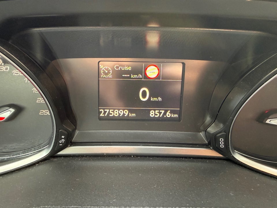 Peugeot 308 1,6 BlueHDi 120 Edition+ 5d