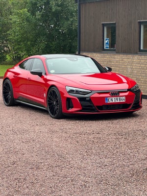 Audi e-tron GT  quattro 4d