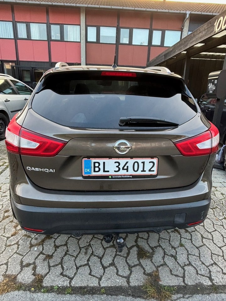 Nissan Qashqai 1,2 Dig-T 115 N-Vision 5d