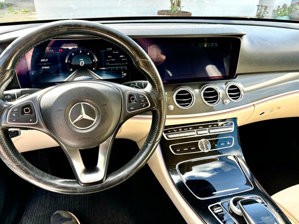 Mercedes E220 d 2,0 Avantgarde aut. 4d