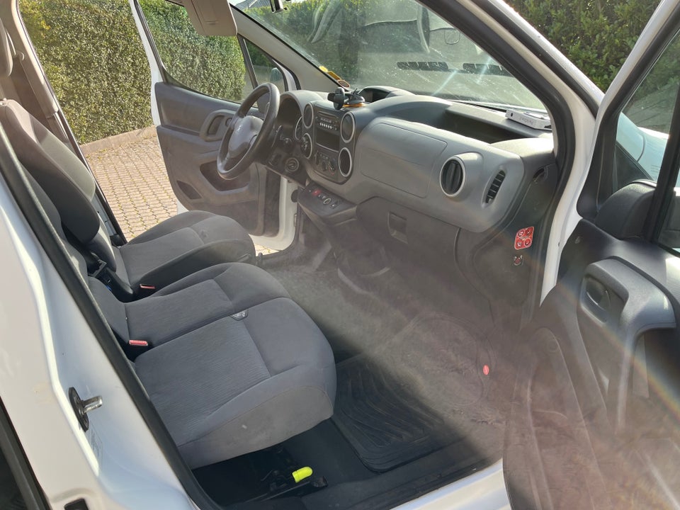 Peugeot Partner 1,6 e-HDi 90 L1 ESG Van 5d