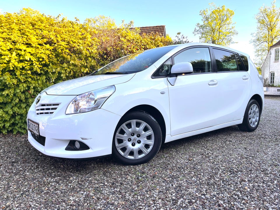 Toyota Verso 2,0 D-4D TX 7prs 5d