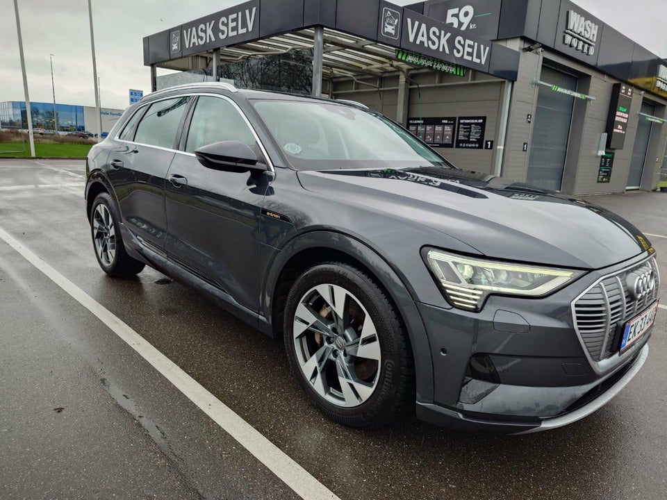 Audi e-tron 50 S-line quattro 5d