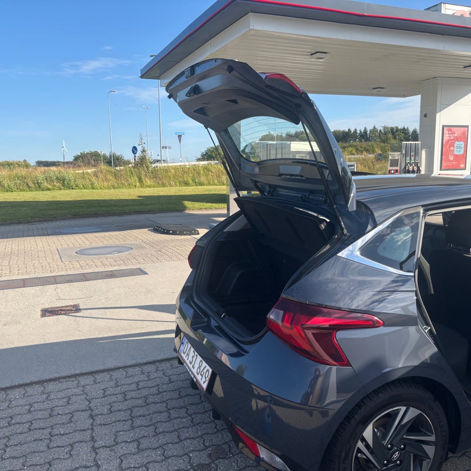 Hyundai i20 1,0 T-GDi Advanced DCT 5d