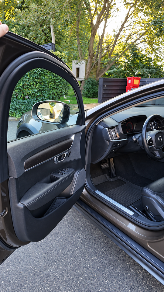 Volvo V90 CC 2,0 D4 190 aut. AWD 5d